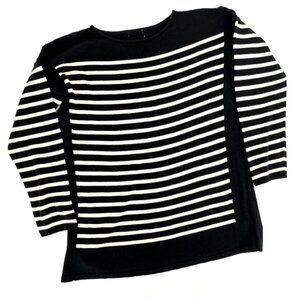 Black and White Women's Soft Cozy Striped Sweater